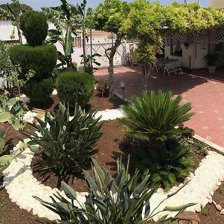 Casa Vacanze Robinson Villa Avola Kültér fotó