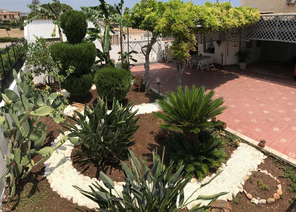 Casa Vacanze Robinson Villa Avola Kültér fotó
